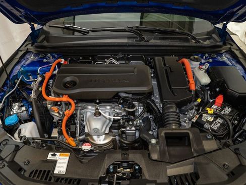 Used 2024 Honda Accord Sport image 19