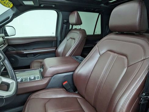 Certified 2024 Ford Expedition Max Limited AWD/4WD image 2