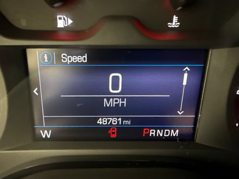Used 2019 Chevrolet Camaro LT RWD image 18