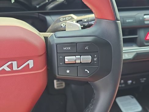 New 2026 Kia K4 GT-Line Turbo FWD image 32