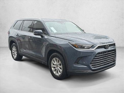 New 2026 Toyota Grand Highlander AWD image 3
