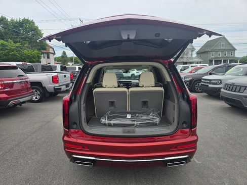 Used 2024 Cadillac XT6 Premium Luxury AWD/4WD image 21