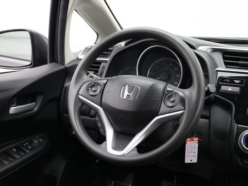 Used 2019 Honda Fit LX image 32