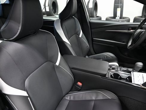 New 2026 Toyota Camry SE image 9