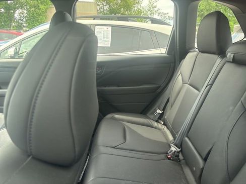 Used 2025 Subaru Forester Limited AWD/4WD image 5