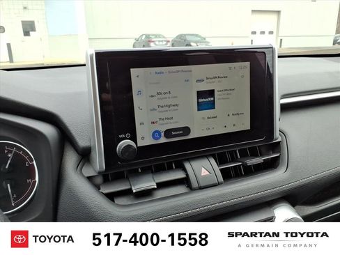 Used 2025 Toyota RAV4 XLE image 19