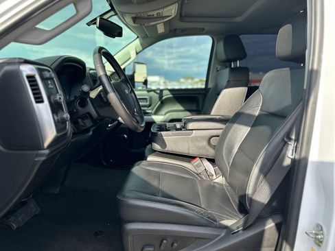 Used 2017 Chevrolet Silverado 2500 LTZ w/ Z71 Package, Off-Road AWD/4WD image 14