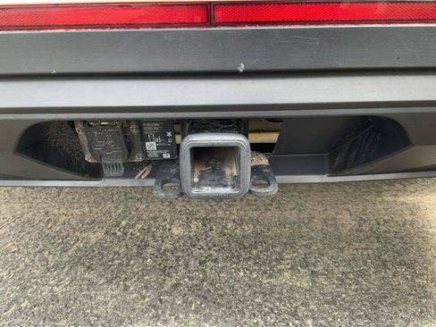 Used 2024 Volkswagen Atlas SE image 23