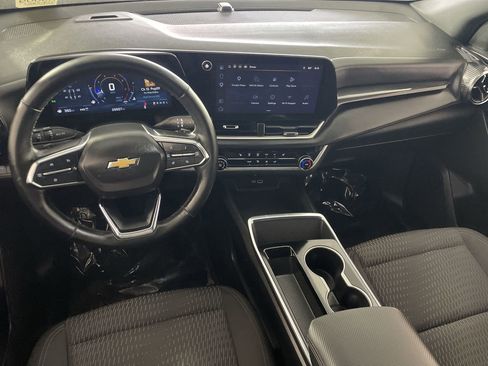 Used 2025 Chevrolet Equinox LT image 21