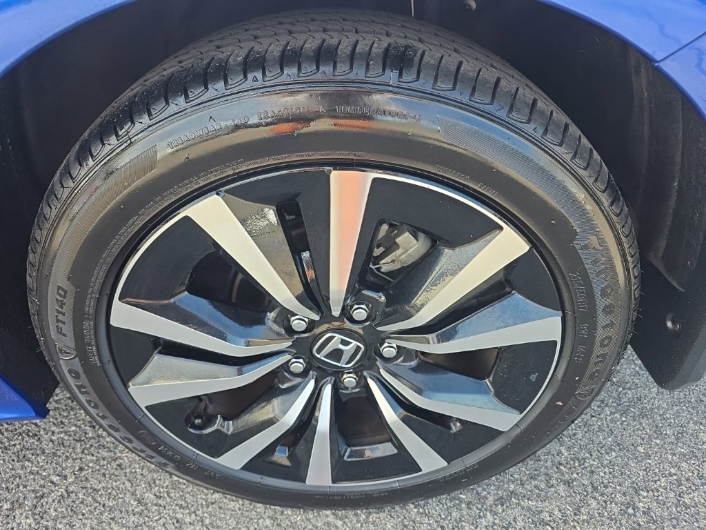 Used 2022 Honda Civic EX image 8