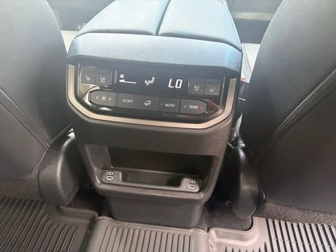 Used 2025 Lexus TX 350 AWD image 34