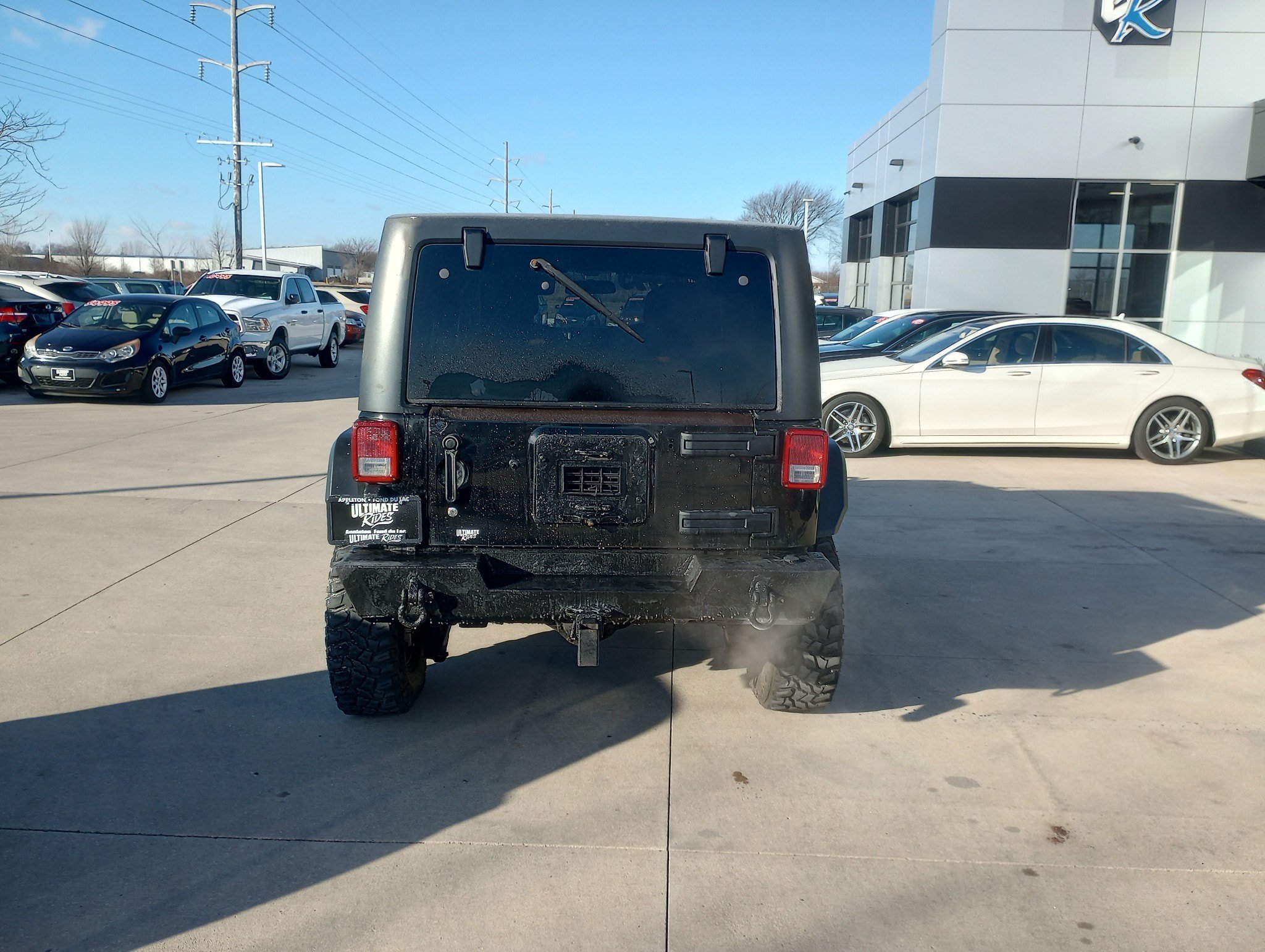 Used 2012 Jeep Wrangler Unlimited Rubicon w/ Dual Top Group AWD/4WD image 5