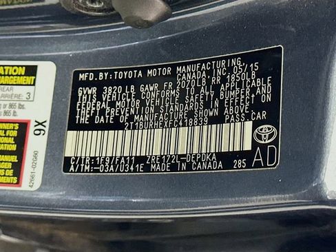 Used 2015 Toyota Corolla L image 30