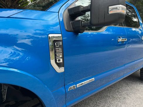 Used 2021 Ford F250 Lariat w/ Tremor Off-Road Package AWD/4WD image 12