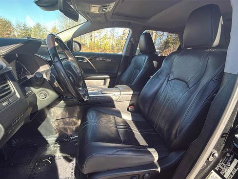 Used 2021 Lexus RX 350L Luxury w/ Accessory Package image 10