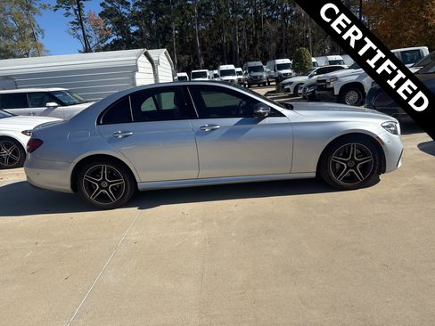 Certified 2022 Mercedes-Benz E 350 Sedan image 3