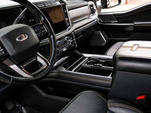 Used 2023 Ford F250 Platinum image 25