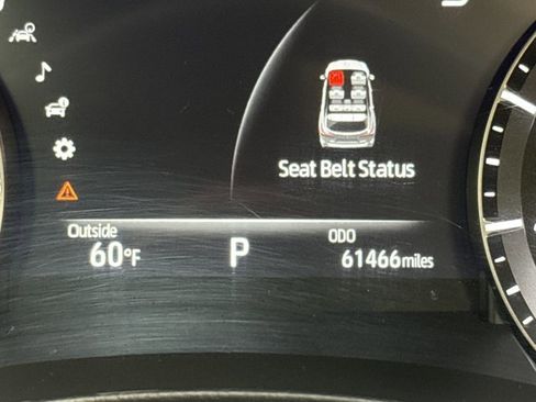 Used 2021 Toyota Highlander Platinum image 19