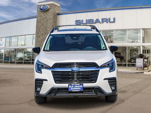 New 2025 Subaru Ascent Limited image 6