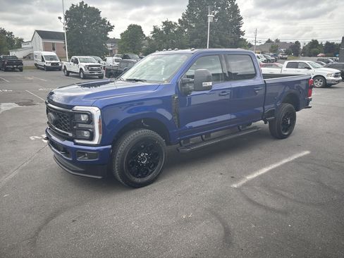 New 2026 Ford F250 XLT w/ XLT Premium Package image 8