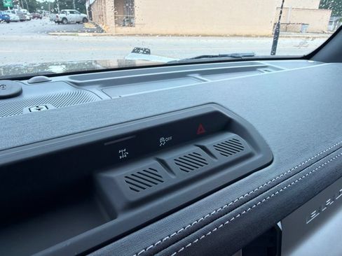 New 2026 Ford Bronco Outer Banks AWD/4WD image 29