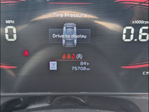 Used 2023 Kia Sportage X-Line AWD/4WD image 9
