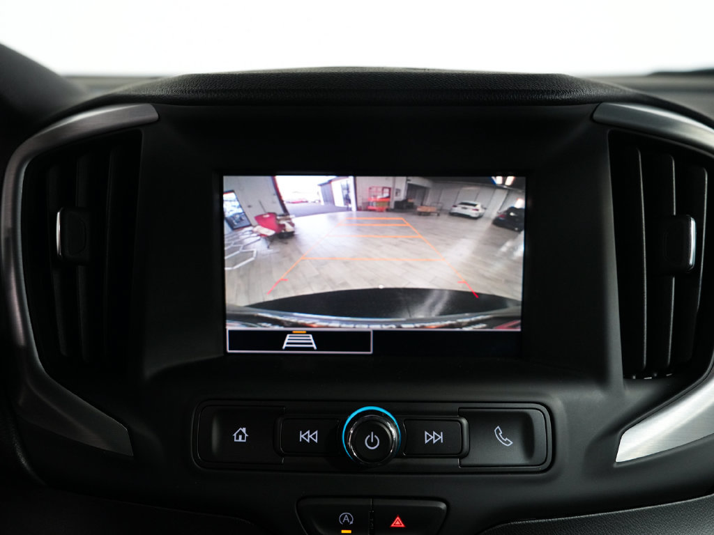 Used 2023 GMC Terrain SLE w/ Driver Convenience Package AWD/4WD image 16