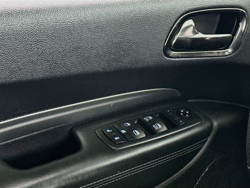 Used 2019 Dodge Durango R/T w/ Blacktop Package AWD/4WD image 15