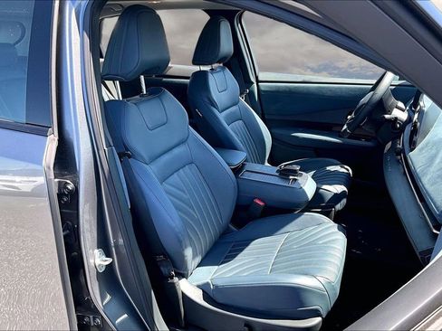 Used 2023 Nissan Ariya image 29