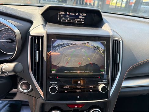 Used 2019 Subaru Crosstrek 2.0i Limited w/ Moonroof Package w/Navigation AWD/4WD image 16