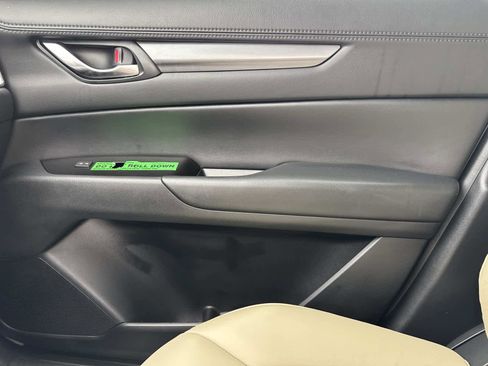 Used 2023 MAZDA CX-5 AWD 2.5 S w/ Select Package image 22