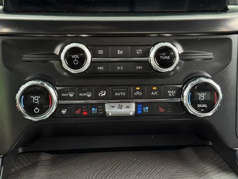 Certified 2021 Ford F150 Platinum w/ Equipment Group 701A High AWD/4WD image 19