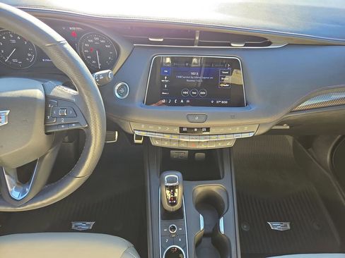 Used 2019 Cadillac XT4 Sport image 25