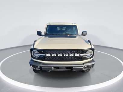 New 2025 Ford Bronco Outer Banks w/ Black Appearance Package