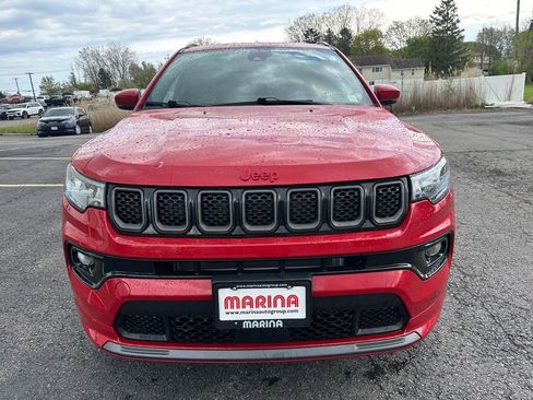 Used 2023 Jeep Compass Limited AWD/4WD image 12