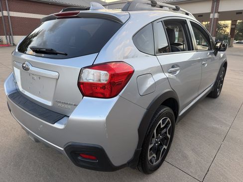 Used 2016 Subaru Crosstrek 2.0i Limited AWD/4WD image 7