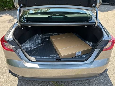 New 2026 Toyota Camry SE FWD image 11