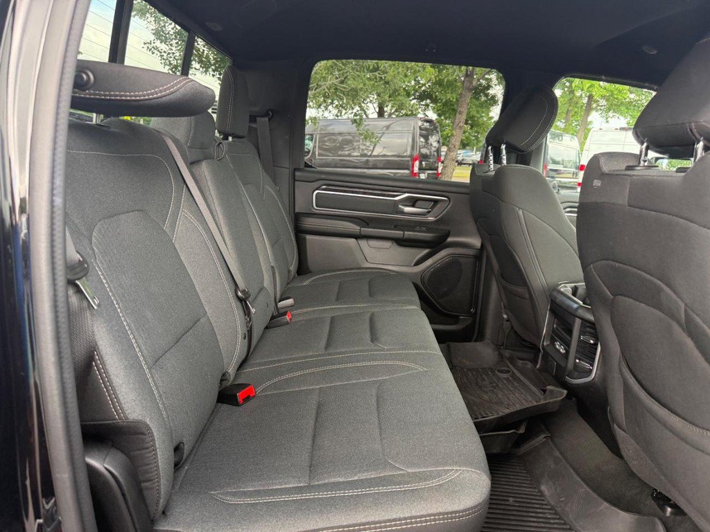 Used 2023 RAM 1500 Big Horn AWD/4WD image 7