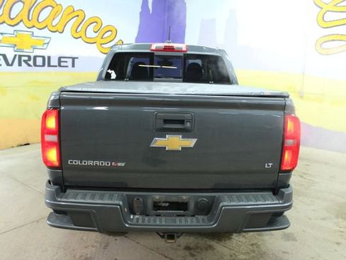 Used 2017 Chevrolet Colorado LT w/ LT Convenience Package image 7