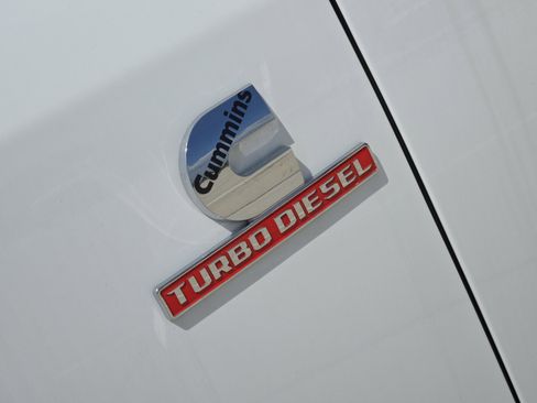 New 2026 RAM 2500 Tradesman AWD/4WD image 9