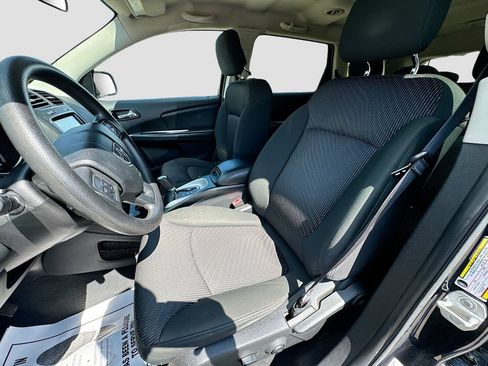Used 2011 Dodge Journey Mainstreet w/ Safe & Sound Group AWD/4WD image 23
