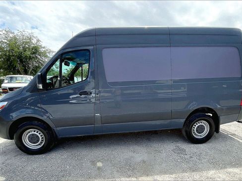 Used 2019 Mercedes-Benz Sprinter 144 image 14