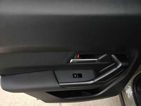 New 2026 MAZDA CX-50 Meridian Edition w/ Weather Package image 9