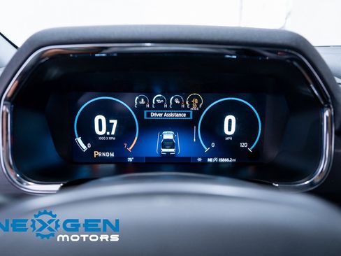 Used 2023 Ford F150 Lariat w/ Trailer Tow Package image 8