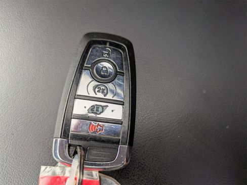 Used 2022 Lincoln Aviator Grand Touring image 29