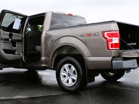 Used 2018 Ford F150 XLT AWD/4WD image 17
