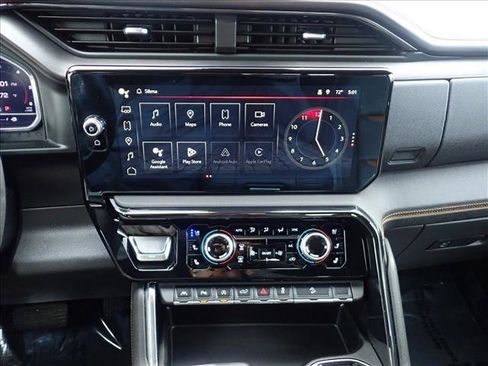 Used 2024 GMC Sierra 1500 AT4 w/ Technology Package image 16