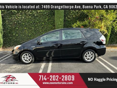 Used 2013 Toyota Prius V Three FWD image 10