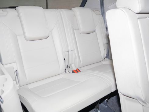 Used 2023 Volkswagen Atlas SE w/ Panoramic Sunroof Package image 15