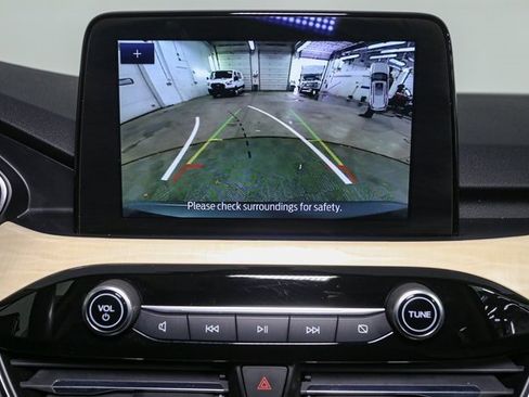 Used 2022 Ford Escape Titanium w/ Titanium Elite Package image 27